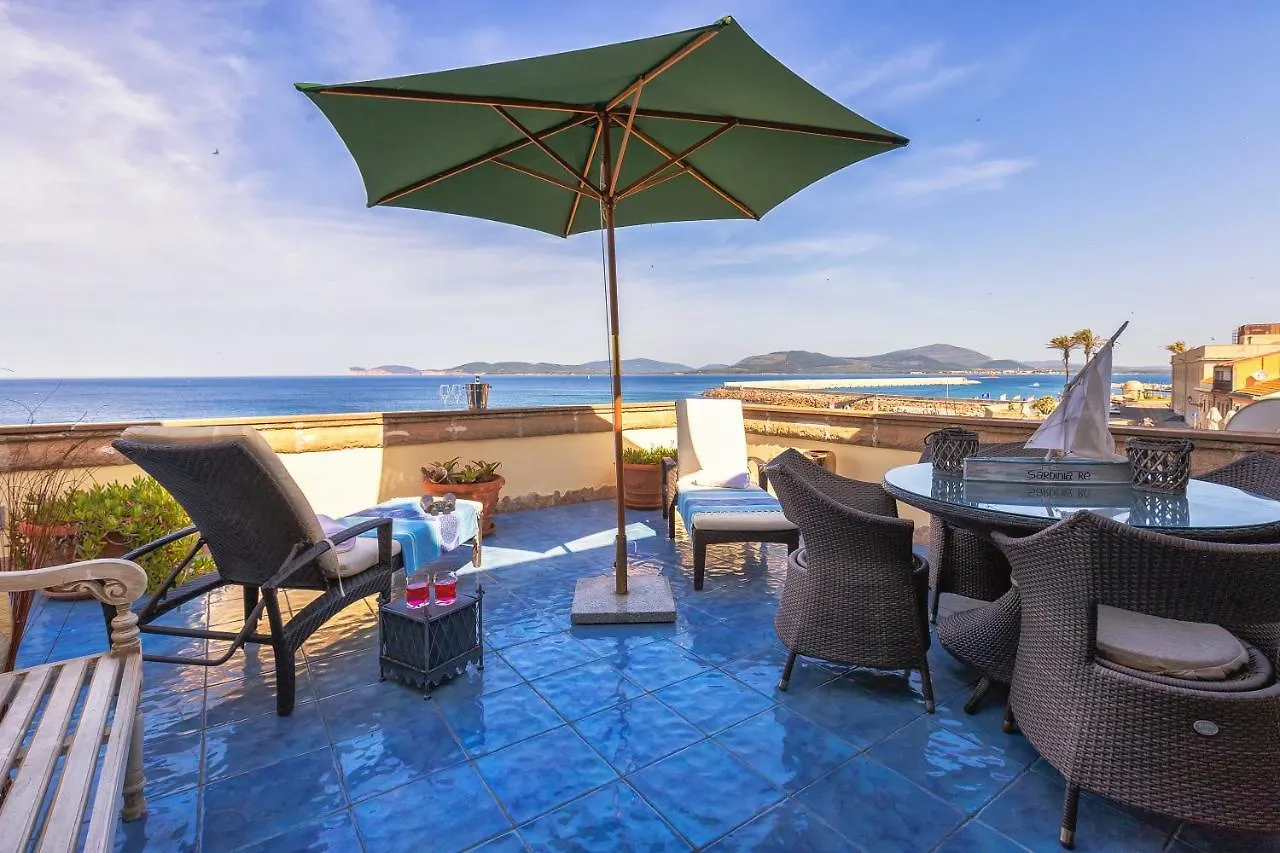 شقة Sardinia Re - Blue Terrace Panoramic Sea View ألغيرو